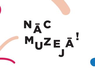 Grafisks plakāts ar uzrakstu “Nāc muzejā!” un krāsainiem abstraktiem elementiem uz gaiša fona.