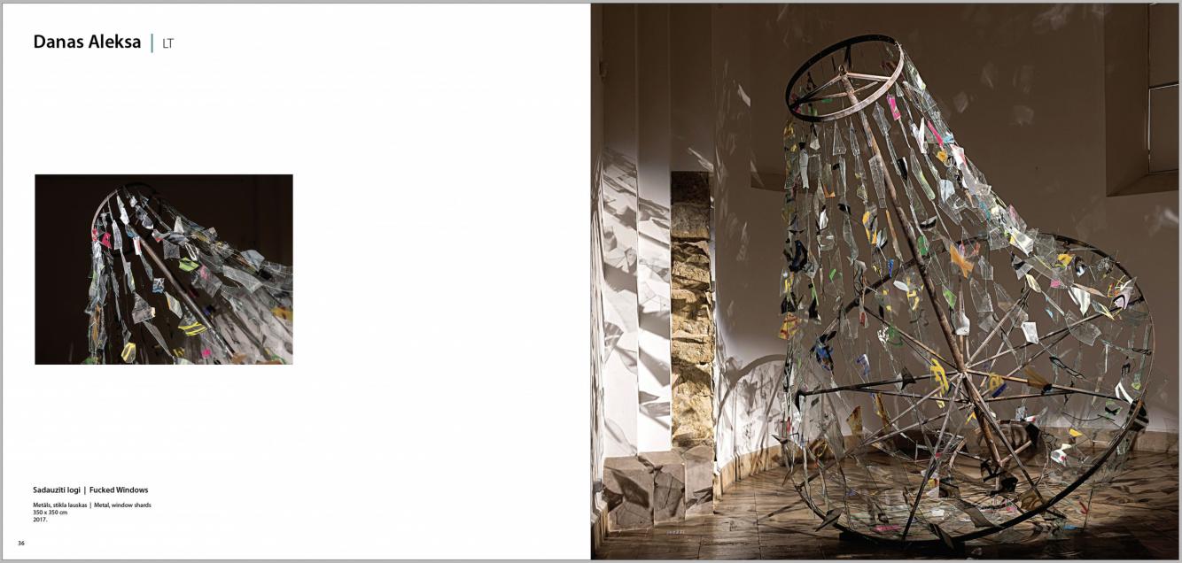 Baltijas mūsdienu stikla mākslas izstādes &ldquo;Slāņi&rdquo; kataloga atvērums. 2026. Dizains: Linda Lūse