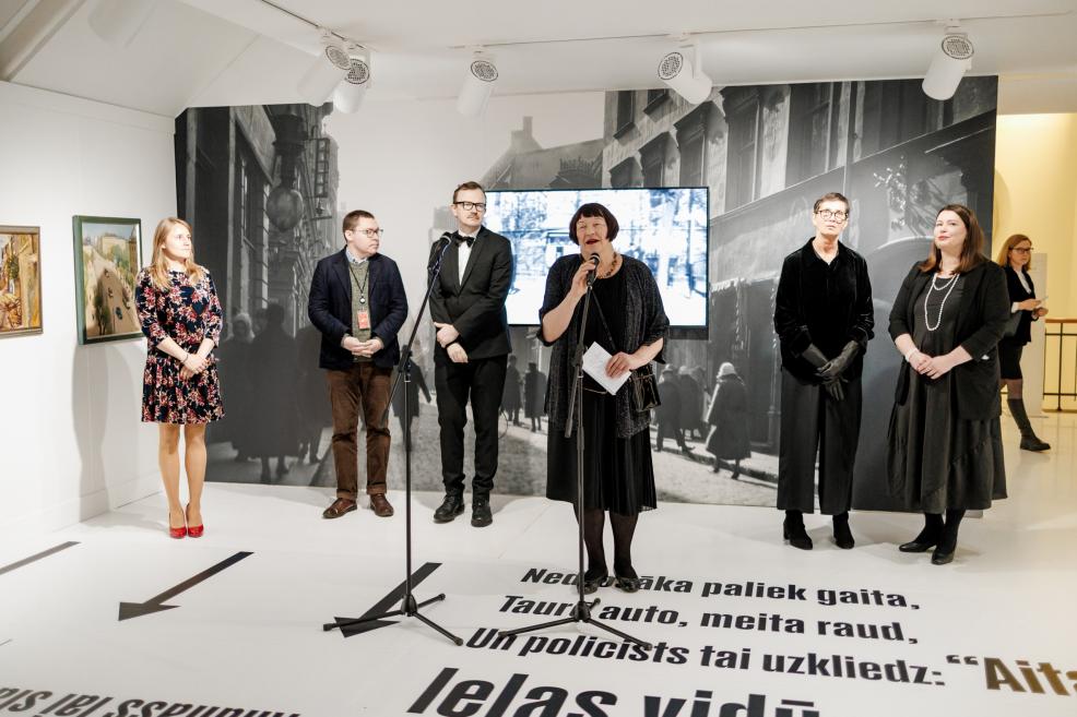 Skats no izstādes&nbsp;&ldquo;Ielu maldos: pilsēta latvie&scaron;u modernistu vērojumā&rdquo;. Foto: Kaspars Teilāns