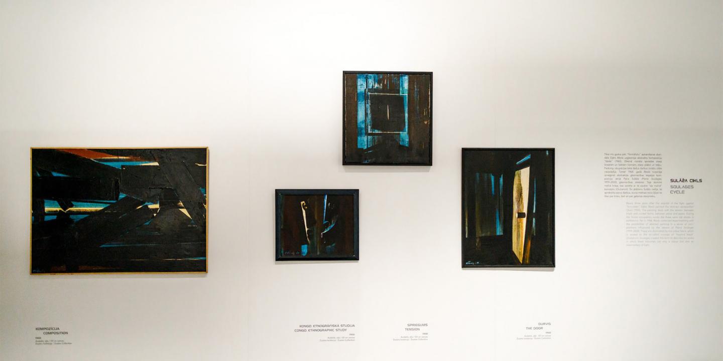 Ojāra Ābola darbs izstādē. Foto: Kaspars Teilāns