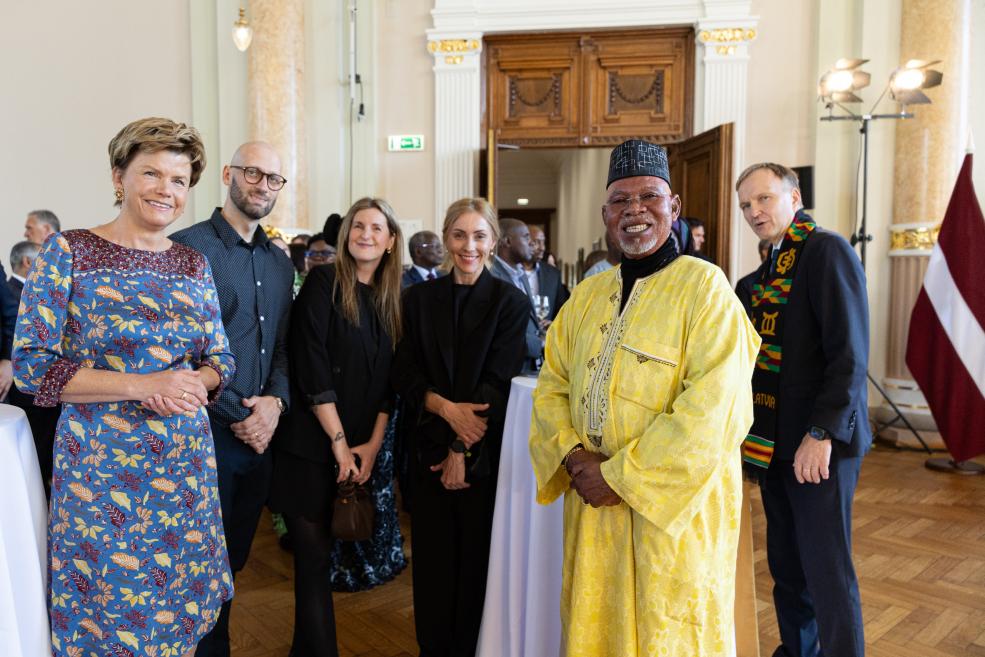 Minister of Foreign Affairs and Minister of Foreig