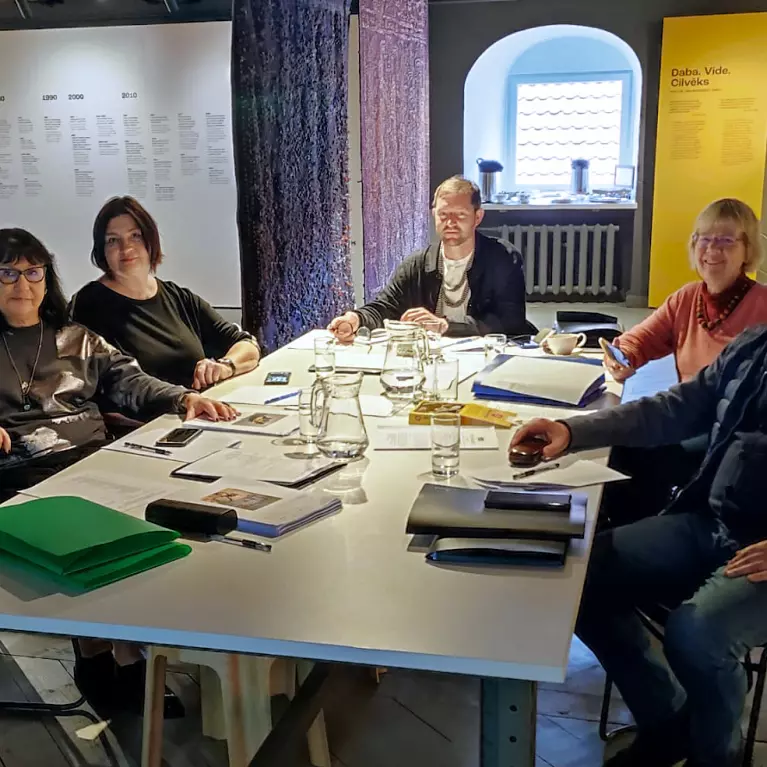 Noslēdzies 7. Rīgas Starptautiskās tekstilmākslas un šķiedras mākslas triennāles “Tradicionālais un laikmetīgais” ar devīzi QUO VADIS? konkurss