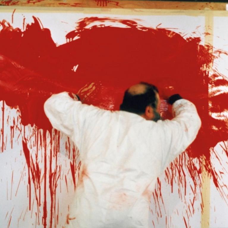 Hermanis Ničs (Hermann Nitsch). Akcionisma glezniecība. Foto: Hermaņa Niča fonds (Hermann Nitsch Foundation)