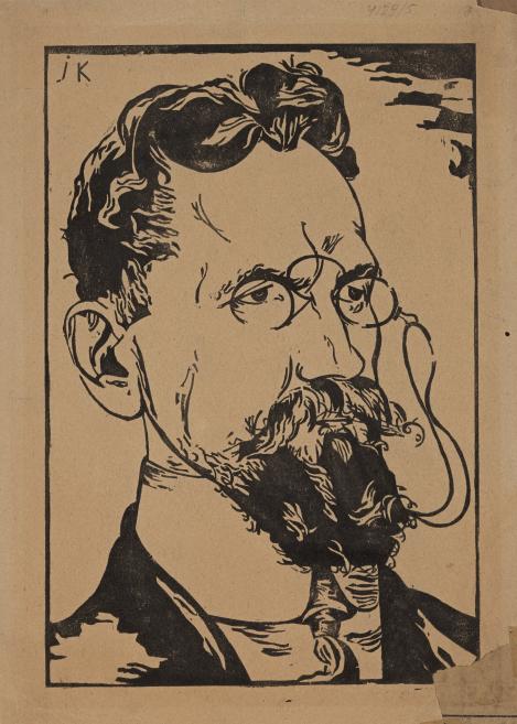 Melnbalta grafika ar vīrieša portretu profilā, attēlotu ar brillēm un ūsām uz brūna papīra fona.