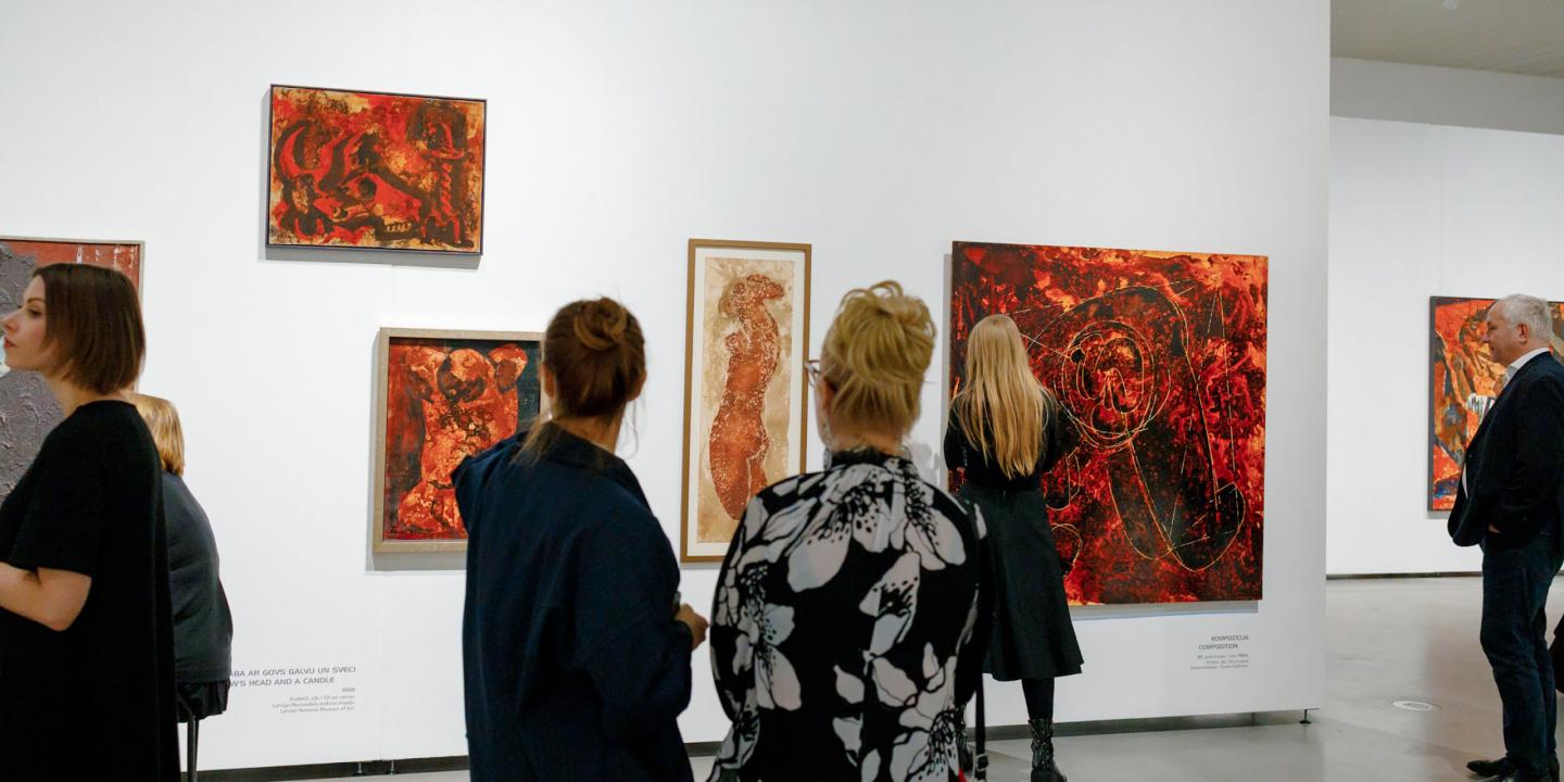 Skats no izstādes "izstāde &ldquo;Cilvēka absurdie projekti uz Zemes&rdquo;. Foto: Kaspars Teilāns