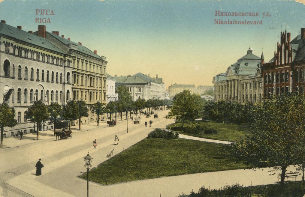 Vēsturiska pastkarte ar Nikolaja bulvāri Rīgā, redzama pilsētas apbūve un Rīgas pilsētas mākslas muzejs, ap 1910–1914. gadu.