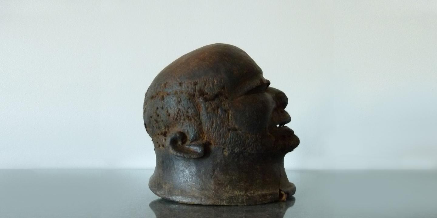 Makonde ķiverveida maska