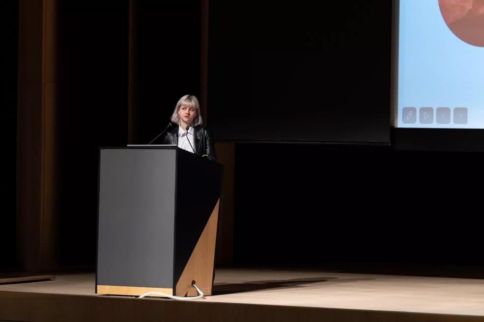Projekta&nbsp;&ldquo;Krāsu treniņ&scaron; muzejā&rdquo;&nbsp;vadītāja Alise Hofmane