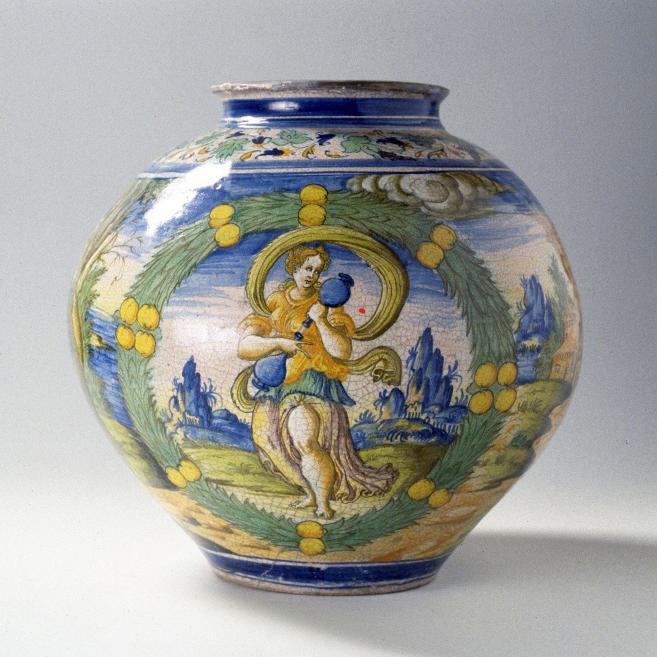 Pharmaceutical jar. Venice, 16th century. Italian majolica. Palazzo Madama collection, Turin, Italy. Photo: Palazzo Madama, Museo Civico d&rsquo;Arte Antica. Courtesy Fondazione Torino Musei