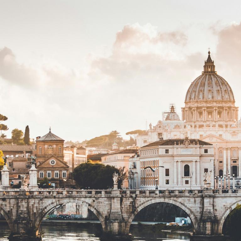 Publicitātes attēls no unsplash.com