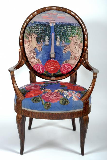 Rauls Difī (Raoul Dufy, 1877&ndash;1953), Andrē Grū (Andr&eacute; Groult, 1884&ndash;1966). Elizejas lauki. Krēsls no mēbeļu sērijas &ldquo;Parīze&rdquo;. 1933. Gobelēns, vilna, dižskabārdis. Mobilier national kolekcija. Foto: Isabelle Bideau