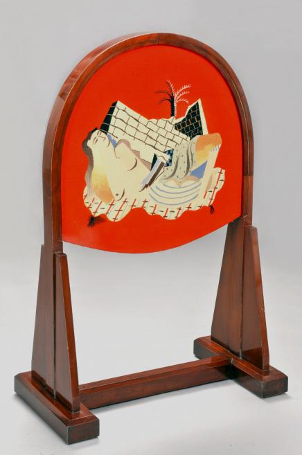 Žans Lirsā (Jean Lur&ccedil;at, 1892&ndash;1966), Eriks Bage (&Eacute;ric Bagge, 1890&ndash;1978). Odaliska. Kamīna aizsargs. 1933. Gobelēns, vilna, koks. Mobilier national kolekcija. Foto: Isabelle Bideau