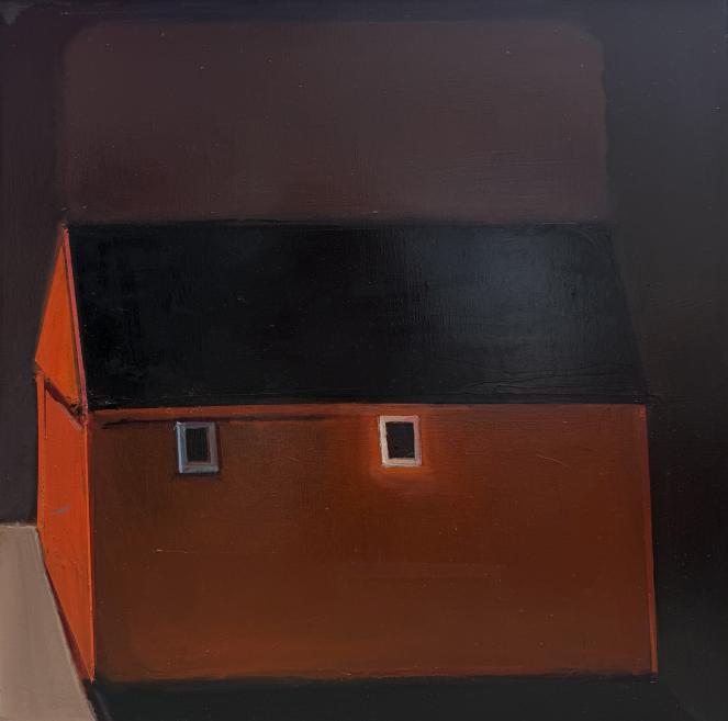 Glezna ar stilizētu tumši sarkanu ēku ar melnu jumtu un diviem maziem logiem uz tumša fona.