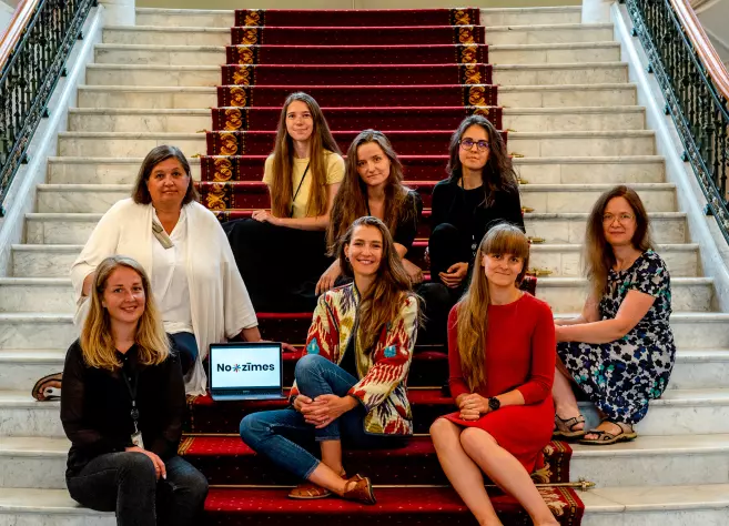 Online Education Program for Students "No-zīmes"