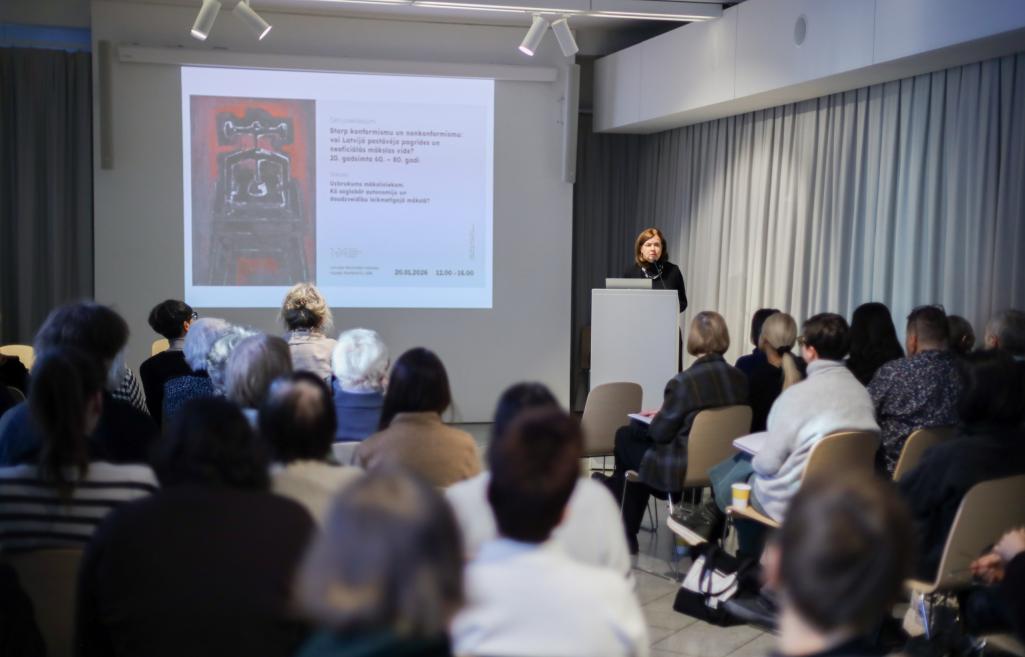 Priek&scaron;lasījumu un diskusijas publicitātes attēls. Foto: Estere Rožkalne