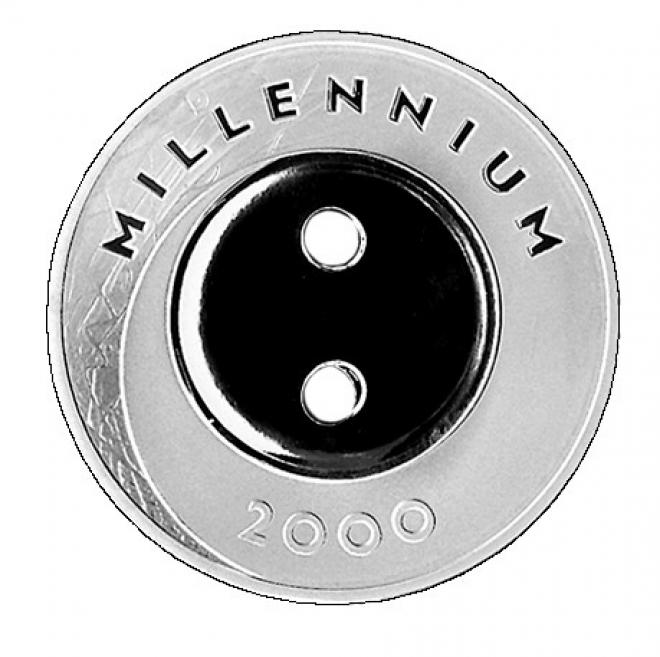 Millenium. Button. Graphic design: Gunārs Cīlītis. Plaster model: Jānis Strupulis. 1999. Obverse and reverse. Publicity photo