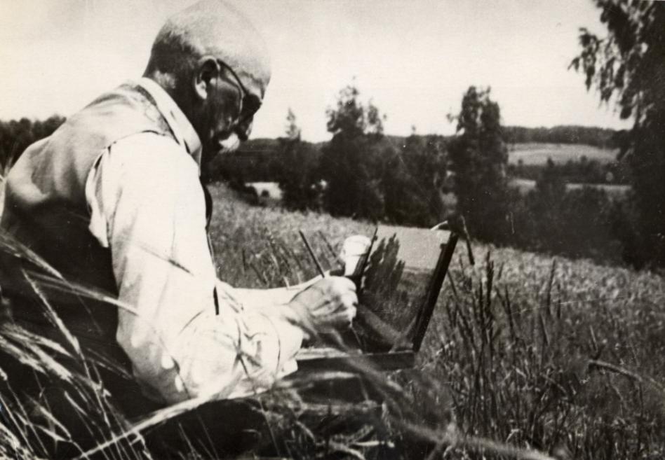 Vilhelms Purvītis in plein-air at Mārciena. 1943. 